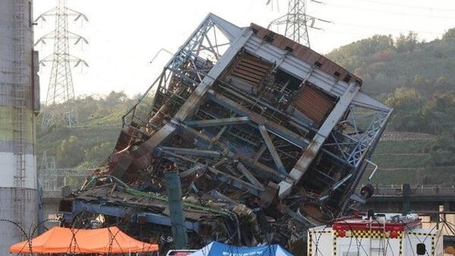 울산화력발전소 보일러 타워 붕괴…작업자 9명 매몰, 구조작업 총력
