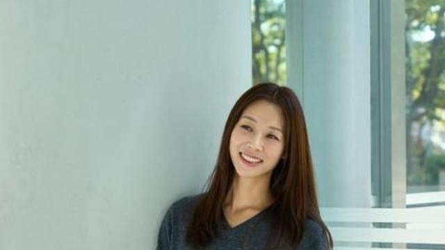 세정 웰메이드 '데일리스트', 배우 장신영과 핸드메이드 코트 컬렉션 선보여