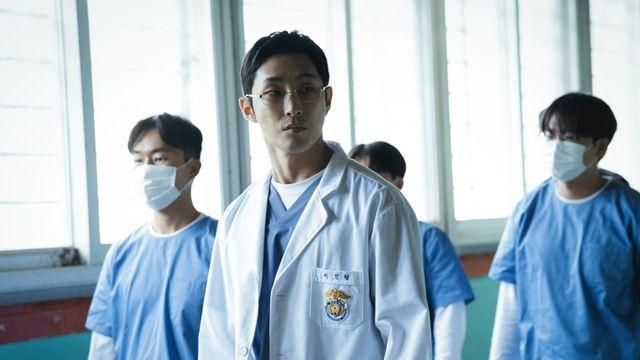 '조각도시' 배나라, 지창욱 향한 침묵의 위협··· 짧은 등장에도 숨 멎는 서늘함