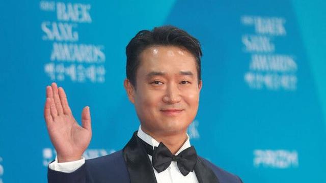 조우진, 이종석 소속사 에이스팩토리와 동행