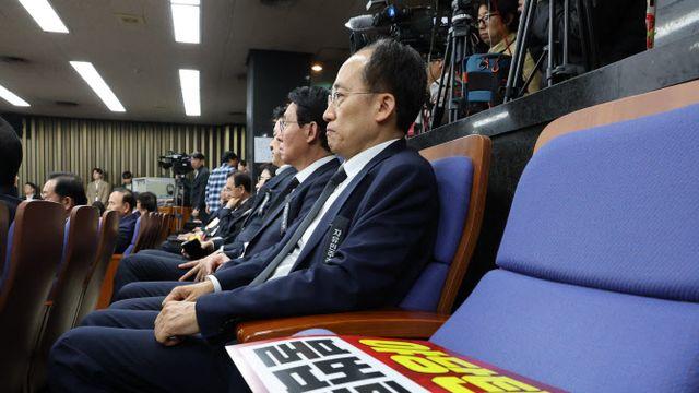 ‘불체포특권 포기’ 추경호…與野, 정국 주도권 분수령 되나