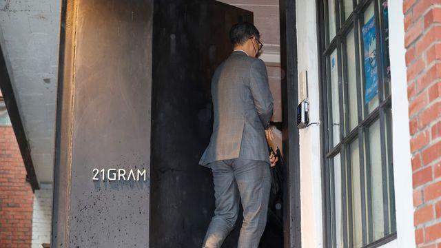 특검, '관저이전 의혹' 尹부부 자택 압수수색…'윗선 외압' 수사(종합)