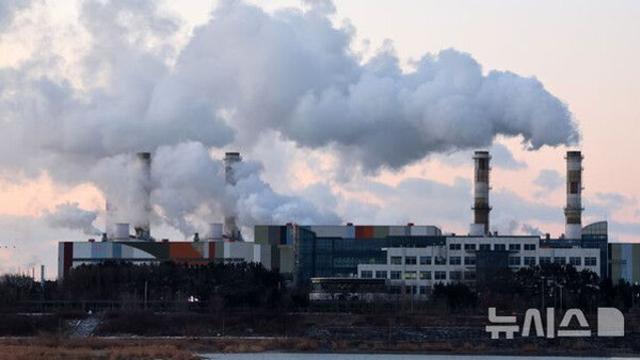 빨라진 탈탄소 시계 석탄화력 조기 퇴출 불가피…AI시대 전력 대응 난제