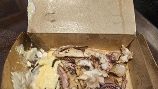 제주 '철판오징어 바가지' 논란에 상인회 경찰에 고소장 제출