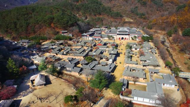 문경의 가을 속으로, 백두대간의 숨결과 강물 따라 흐르는 이야기 여행