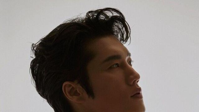 백인태, 뮤지컬 ‘에비타’ 탱고가수로 돌아오다