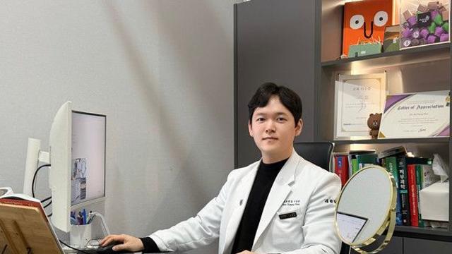 [기자수첩] 청담포에버의원 서영한 원장, ‘미용의료 3.0 시대’의 신뢰 기준을 세우다