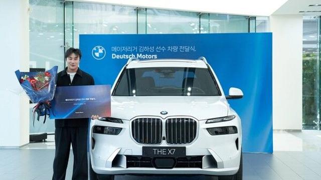 메이저리거 김하성 선수, ‘BMW X7’ 탄다