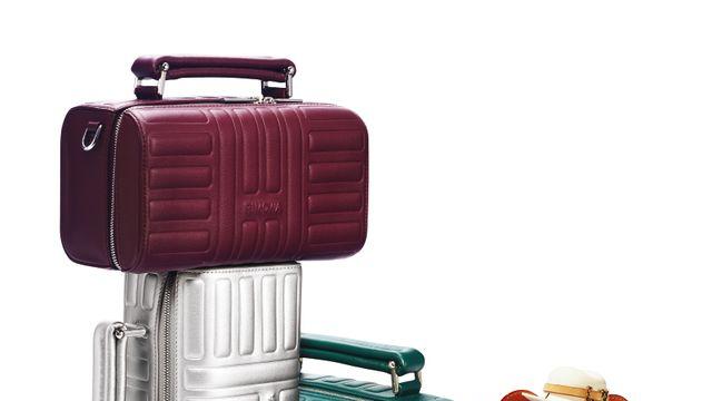 리모와가 새롭게 선보이는 가죽 백 컬렉션