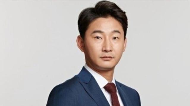 전 축구 국가대표 이천수, 지인에 사기 혐의로 피소…1억 3천만 원 채무 불이행 및 5억 원 투자금 반환 놓고 '진실 공방' 예고