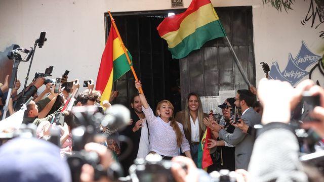 '쿠데타 모의 논란' 볼리비아 우파 前대통령 석방