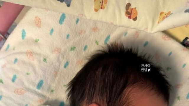 '이혼' 이시영, 전남편 딸 출산 