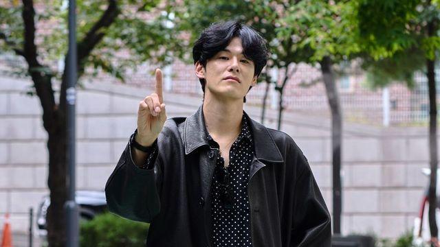 김원중, 김나영과 케미 대단하네…예능 유망주 등극 (‘옷장전쟁2’)