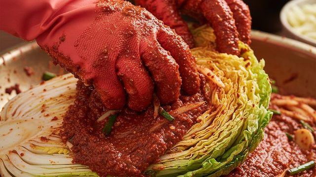 김장 김치 만들 때 '이것' 쓰지 마세요…통째로 버려야 할 수도 있습니다