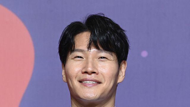 '극비 결혼' 김종국, '구설수 無' 연예인이었는데…여론 의식? 결국 고개 숙였다 [엑's 이슈]