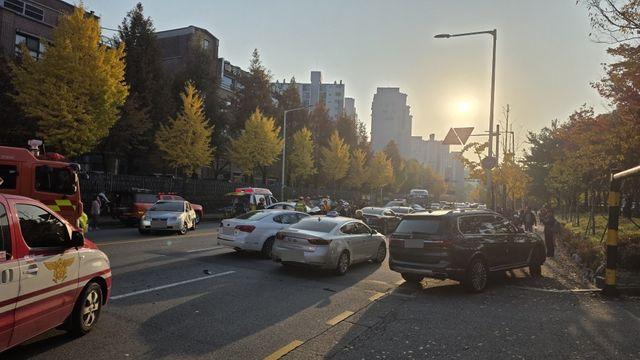 [속보] 안양 동안구서 8중 추돌…9명 부상
