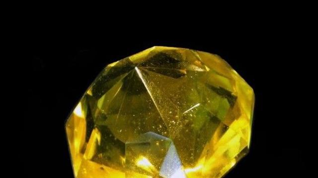 '전설의 다이아몬드' 137캐럿, 캐나다 금고에서 발견