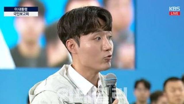 李 만난 스타트업 “병원 데이터 확보 어려워” 규제 완화 호소