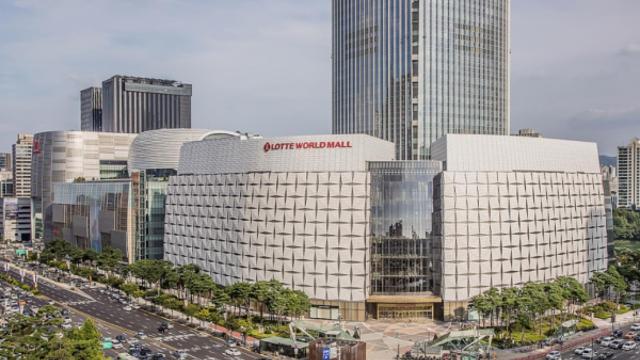 롯데쇼핑, 3분기 영업익 15.8%↓…그로서리 부진에 뒷걸음