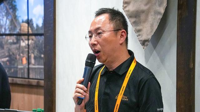 '적자행진·주가 폭락' 카카오게임즈, 중국통 한상우 리더십 흔들