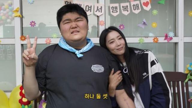 오윤아, 발달장애 子 다니는 학교 방문…