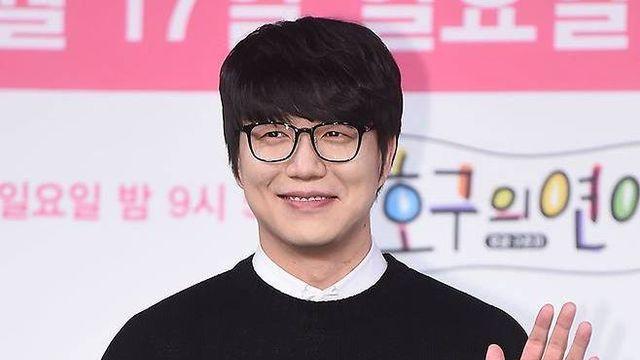 '매니저 횡령 충격' 성시경, 사칭 사기 사비로 해결했다…미담 '눈길' [엑's 이슈]