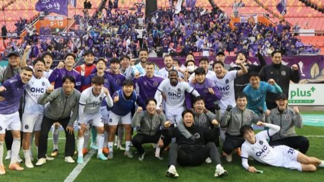 ‘승격팀의 기적’ FC안양, 제주 격파하고 K리그1 잔류 확정