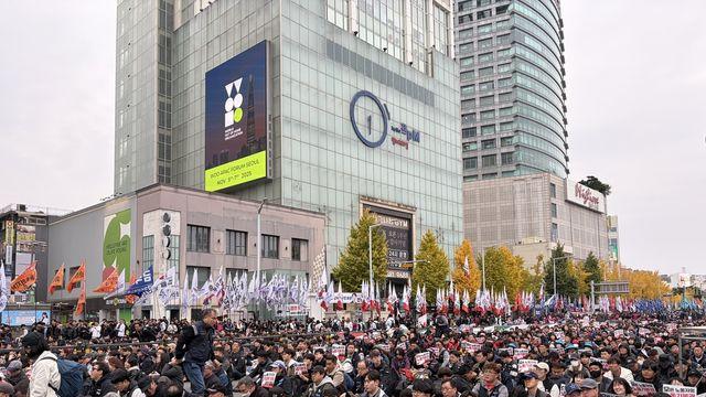 주말 도심 양대노총 대규모 집회…정년연장·주4.5일제 요구