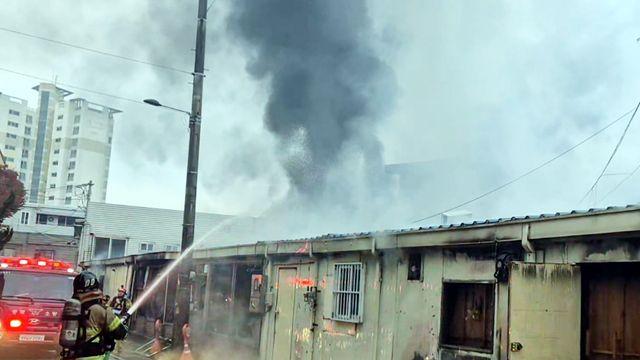 청주 율량동 주택·동물병원 등서 불…1명 부상