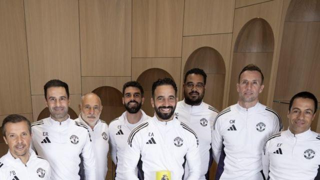 맨유 감독판 ‘인간 승리’ 아이콘 탄생했다...아모림 감독 부임 1년 만에 PL 이달의 감독상 수상