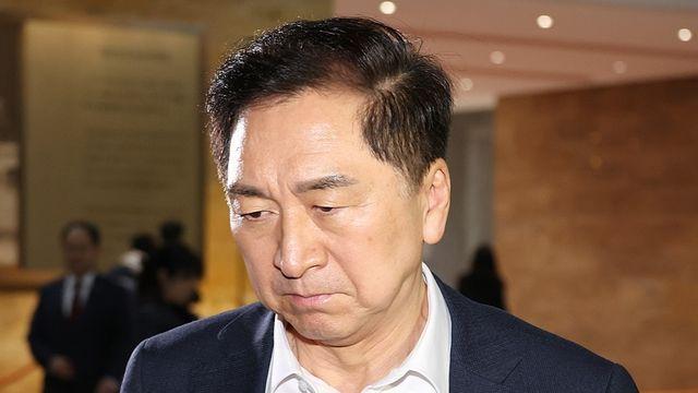 김기현 의원 “아내가 김건희 여사에게 클러치백 1개 선물했다”