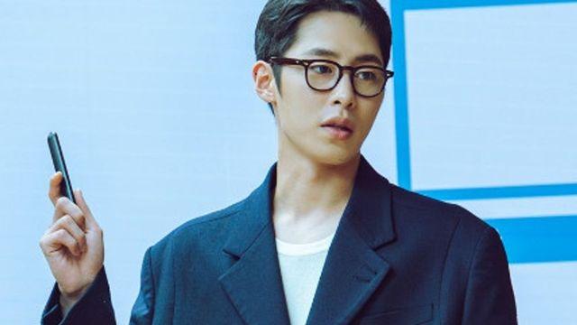 이재욱, 건축소장의 프로美…프레젠테이션 현장 포착 ‘무슨 일?’ (‘마지막썸머’)