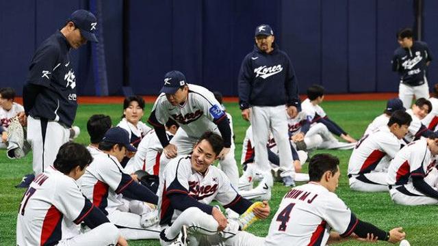 '한 수 아래' 체코 상대로 단 5안타…빈공 시달린 대표팀 타선은 '아쉬움'