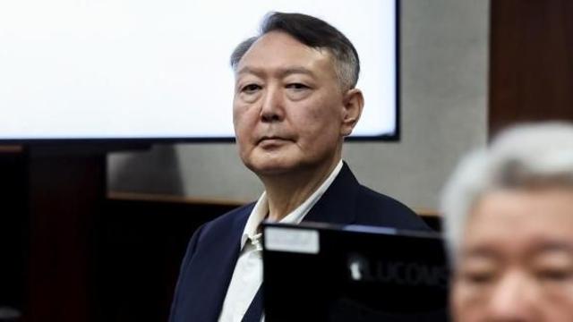 尹·김건희, 영치금 6.5억·2250만원…박은정 