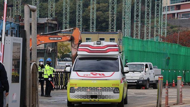 살아서 구조 기다리다 끝내 숨진 40대 매몰자 시신 수습(종합)