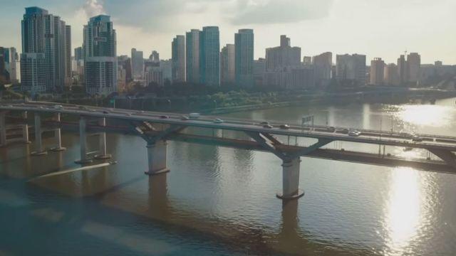 넷플릭스 TV쇼 1위 찍더니…동명 웹툰 조회수 30배 넘게 늘었다는 '한국 작품'