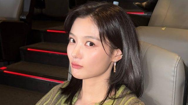 곧 서른살인 김유정 비주얼