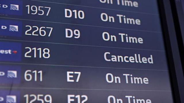 美주말 항공편 2500편 이상 취소…추수감사절 목전 우려↑