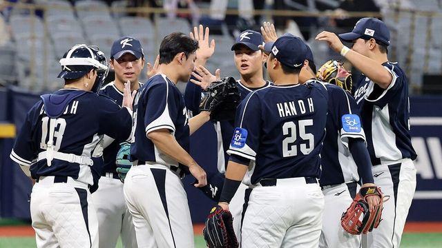 하루 만에 달라진 공격… 한국 야구대표팀, 체코에 11-1 완승