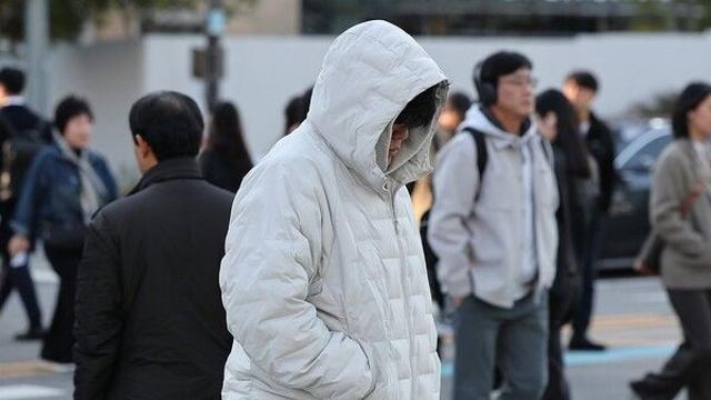 [날씨] 출근길 체감온도 '뚝'... 건강 관리 필수