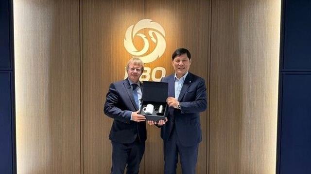 디트리치 체코야구협회장, 한국-체코 2차전 시구