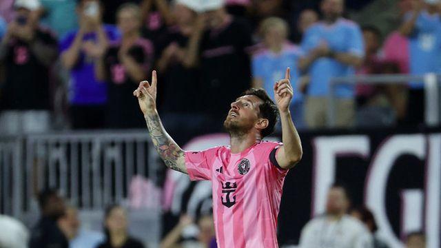 [MLS REVIEW] ‘흥민아 결승에서 보자!’ ‘2골 1도움’ 메시, 내슈빌 4-0 격파→인터 마이애미 PO 4강 진출