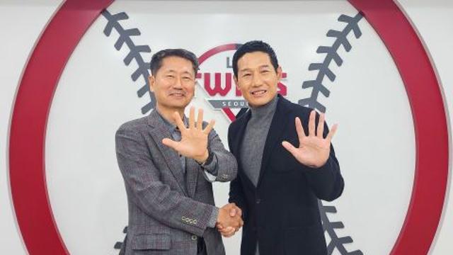 LG, '통합우승 2회' 염경엽 감독과 재계약…3년 30억원 최고 대우(종합)