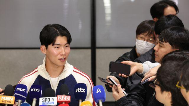 '고척 김선생' 벌금형 받고도 빚투 시위...김혜성 반응은
