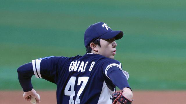 ‘곽빈 유니폼 입은’ 체코전 선발 오원석, 2이닝 1안타 3K 무실점 쾌투