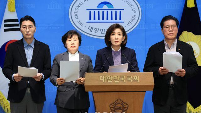 대장동 항소포기 파장…野 