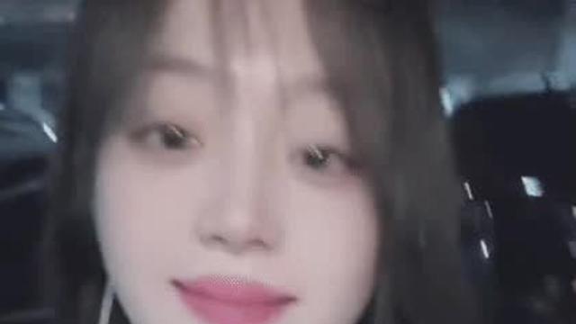 온라인 친구가 알고보니 여자였던. manhwa