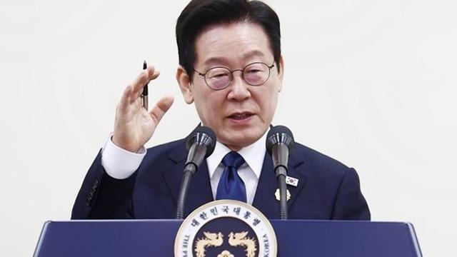 이재명 대통령 긍정평가 63%… 하지만 끝내 발목 잡은 '이 문제'