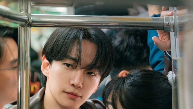 '태풍상사' 이준호X김민하, 출근길 '지옥철'서 피어난 로맨스