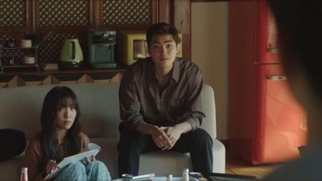 김수겸, 절제된 감정으로 몰입도 견인 (김 부장 이야기)